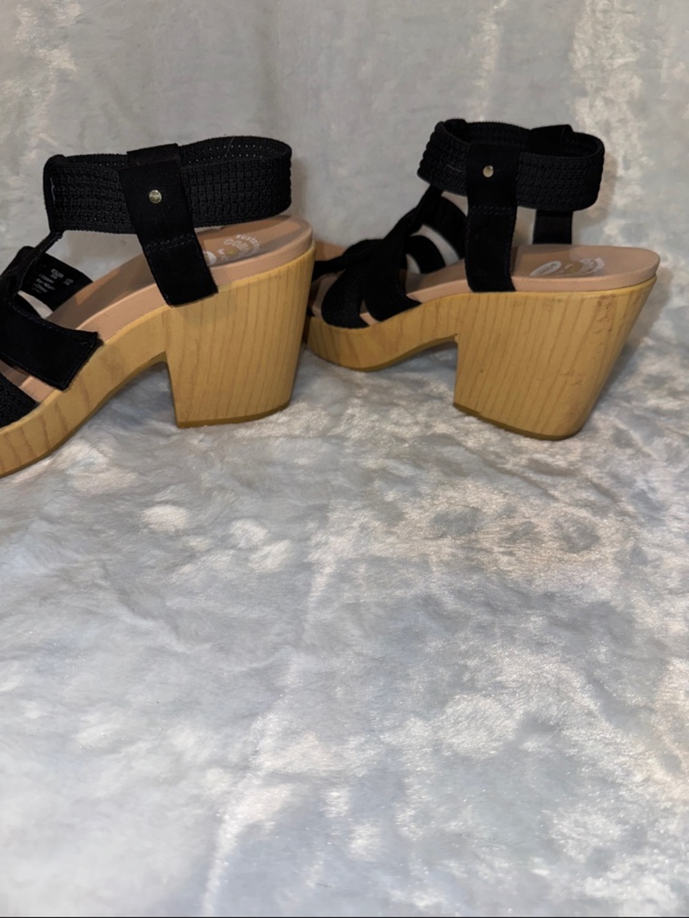 Dr. Scholl's Black Strappy Wedge Sandals with Wood-Tone Sole - Picture 4 of 7